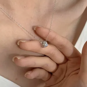 S925 Sterling Silver Full Diamond Paved Waist Pendant Necklace Exquisite Detail View Item
