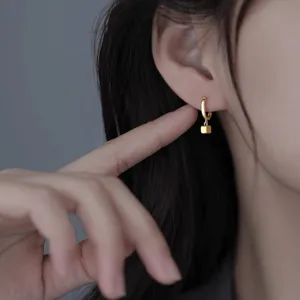 Boucles d'oreilles créoles pendentif cube géométrique plaqué or S925 bijoux minimalistes