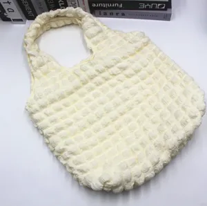 Sac cabas en tricot gaufré beige pour femme, sac porté épaule bulle élégant grande capacité.