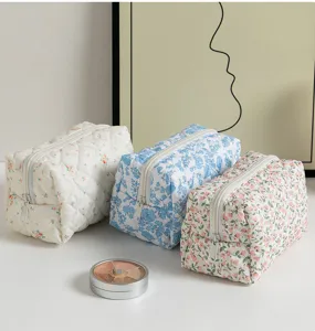 Quilted floral makeup bag travel toiletry storage pouch for women lipstick purse details