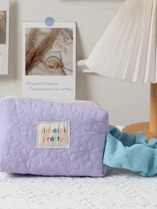 Fresh candy-colored quilted cosmetic bag, large capacity portable floral makeup storage bag.