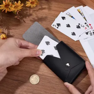 Tragbare PU Leder Spielkarten Aufbewahrungsbox Mit Metalldruckknopf Reise Schutzhülle Für Poker Deck Tischspiele Zubehör