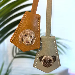 Hand-painted pet dog leather luggage tag bag charm custom cute puppy key chain pendant accessory