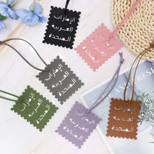Etiqueta de viaje de cuero con texto árabe UAE, colgante de equipaje creativo para bolsos.