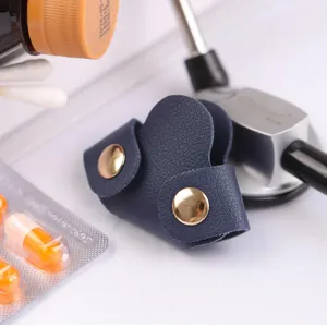 Dunkelblaue PU Leder Stethoskop Halter Clip, tragbare Arzt Krankenschwester Zubehör Schnalle.