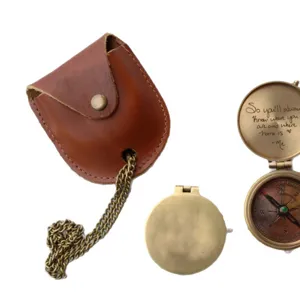 Antiker Messing Taschenuhr Stil Kompass mit Lederetui und Kette für Camping und Outdoor.