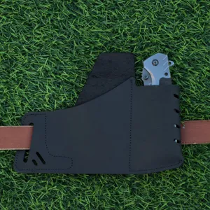 Zwarte lederen EDC tactische gereedschapsschede holster voor outdoor mes en uitrusting.