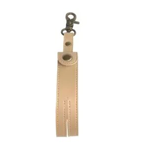 Leichter Leder Kendama Halter Gurt mit Metallverschluss zum Schutz des Spielzeugs.
