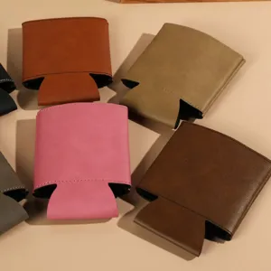 Fodera coprilattina in pelle PU per bottiglie di birra e bevande, set multicolore vista principale.