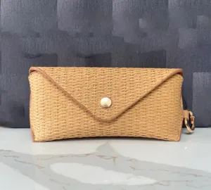 Straw woven glasses storage pouch portable envelope sunglasses case with snap button and ring