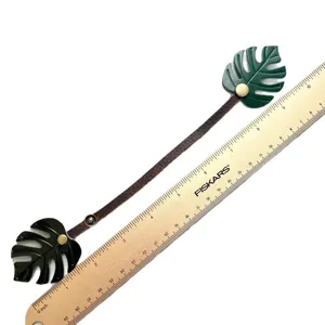 Monstera leaf PU leather bag pendant vintage keychain bohemian style car charm accessory item