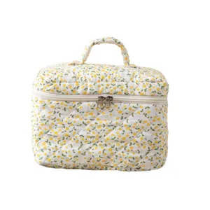 Quilted floral cosmetic bag with top handle and double zippers, large capacity makeup storage