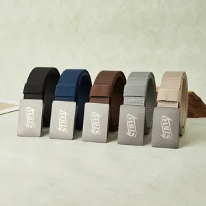 Ceinture en toile durable pour hommes et femmes, avec sangle en nylon et boucle métallique.