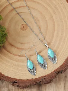 Set di gioielli vintage in turchese con collana e orecchini in filigrana d'argento raffinata.