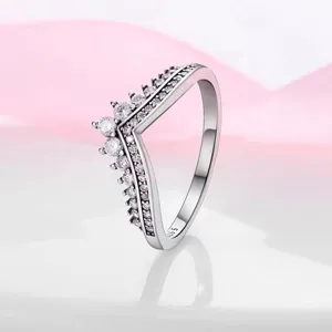 Fashion Zirconia Copper V Shape Heart Ring For Women Platinum Rose Gold Plated Geometric Princess Wish Finger Ring Small Design Jewelry