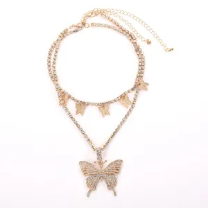 Elegante collar de gargantilla en capas con mariposa de diamantes de imitación moda