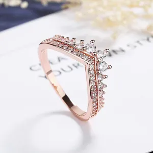 Elegant rose gold plated crown V-shaped ring sparkling cubic zirconia dainty finger jewelry
