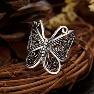 Vintage Antik Silber Hohl Schmetterling Ring Für Damen Palast Stil Kupfer Ring Britischen Retro Mode Schmuck Geschenk Zubehör