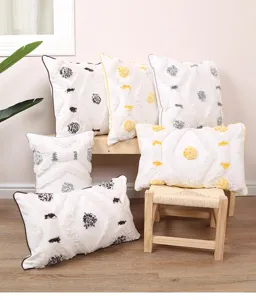 Moroccan tufted throw pillow cover, geometric decorative cushion for living room sofa and bed.
