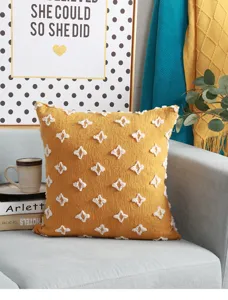 Gelber Kissenbezug mit weißem strukturiertem Muster, kuscheliger Deko Kissenbezug für Sofa.