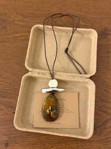 Collar colgante ámbar vintage boho cadena larga jersey con cordón marrón ajustable para mujeres