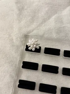 Anello aperto con fiore di perla in stile coreano, gioiello di design di nicchia per donne.