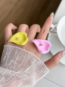 Chic metal enamel calla lily ring, stylish adjustable open ring for daily fashion wear.