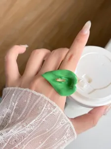 Enamel calla lily ring with gold stamen, elegant metal open ring for women detail view.