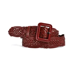 Cinturón ancho de cuero trenzado burdeos para mujer con hebilla cuadrada para vestidos casuales.