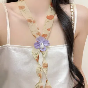 Vintage floral ribbon necklace for women, elegant fabric flower choker sweater chain fashion jewelry.