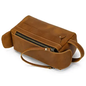 Vintage genuine leather dopp kit travel toiletry bag cosmetic organizer with zipper pocket.