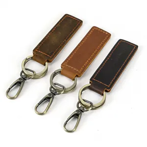 Vintage crazy horse lederen sleutelhanger met bronzen metalen haak en sleutelring.