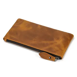 Monedero cartera hombre de cuero genuino crazy horse vista detallada textura prémium.
