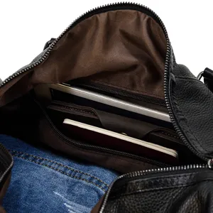 Men genuine leather travel bag interior detail, large capacity duffel luggage with pockets.
