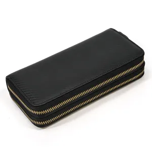 Cartera larga de hombre negra con cremallera doble, textura de cuero premium, detalles dorados.