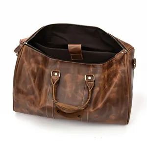 Sac de voyage vintage en cuir de cheval fou, grand sac à main de sport en cuir de vache.