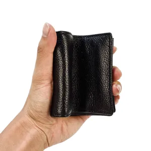 Cartera corta de hombre de cuero negro granulado bifold tarjetero diseño compacto