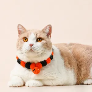Halloween huisdier halsband pluche pompon ketting grappige pompoen bel kat hond accessoire