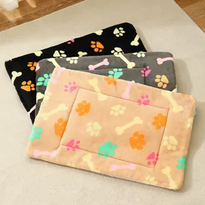 Thickened Warm Pet Mat Winter Plush Cat Dog Blanket Soft Pet Bed Cushion For Small Medium Dogs Cats Sleep Pad