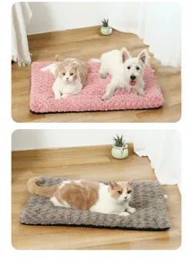 Plush pet mat for dogs and cats, soft fluffy sleeping pad, comfortable pet bed for all seasons detail view.