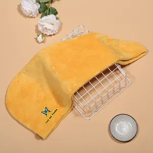 Thickened coral fleece dry hair cap, super absorbent quick-drying towel for daily home use.