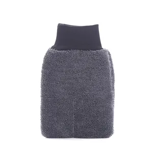 Microfiber car wash mitt twisted pile cleaning glove for auto detailing and multi-purpose use.