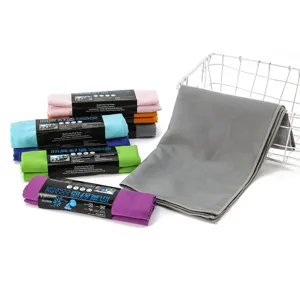 Serviette de sport en microfibre séchage rapide pour fitness, voyage et natation.