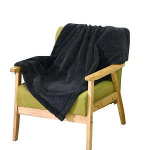 Manta de forro polar gruesa para gatos y perros, manta cálida de doble capa para mascotas.