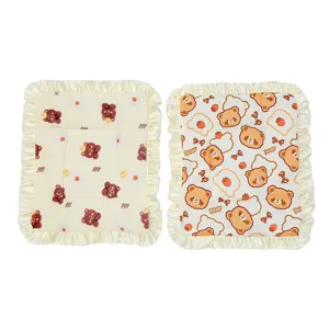 Cute cartoon bear pet cushion sofa pad with ruffles, soft flannel fabric, multi-purpose.