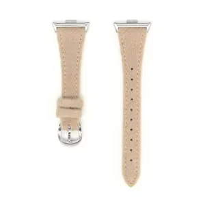 Bracelet de montre connectée en peluche d'hiver, design doux beige avec boucle en métal pour femmes.