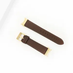 Brown leather watch strap detail view, premium genuine leather replacement band for smart watch.