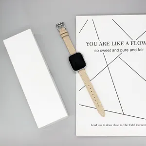 Gedetailleerd overzicht van fijne lederen horlogeband, elegante slanke band voor horloges, stijl.
