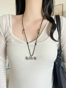 Collana con ciondolo caramella argento stile coreano donna design di nicchia maglione.