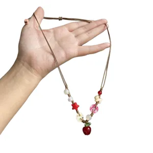 Handgemaakte dopamine appel hanger ketting met kleurrijke kralen, schattige choker sieraden.